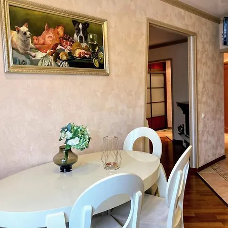 Spacious Apartments *