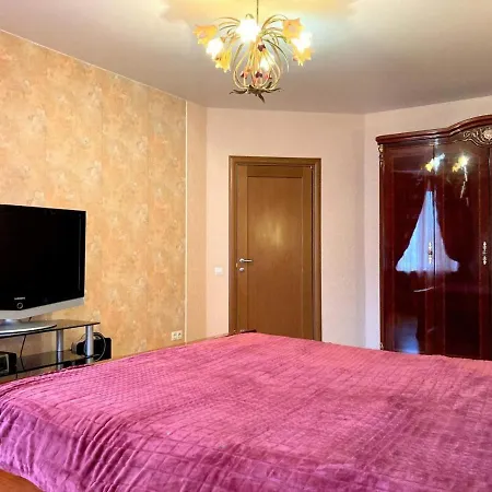 Spacious Apartments *